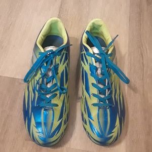 Soccer cleats for your young soccer player ⚽️⚽️